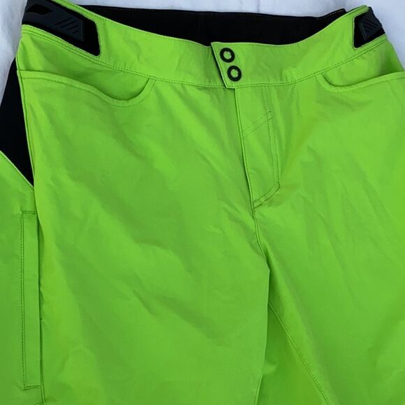 NEW men’s Enduro lime green bike shorts size 38 - Picture 5 of 10